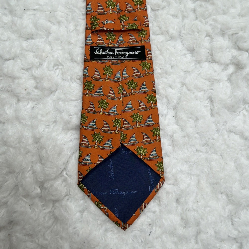 SALVATORE FERRAGAMO Silk Tie Sailboat Beach Nautical Colorful Made Italy Rare!! - Picture 4 of 8